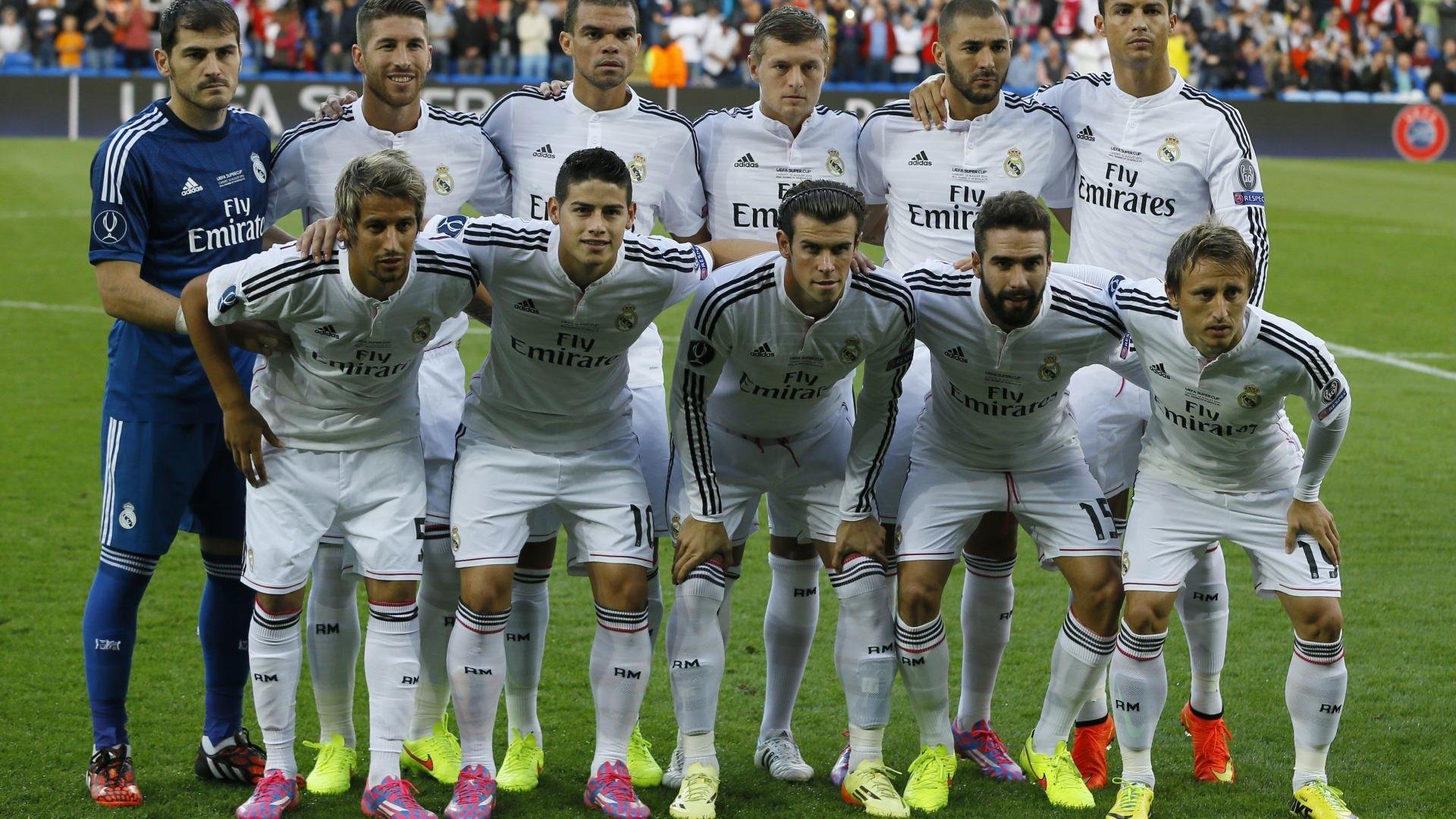 巴萨战术纪律性完胜，欧冠半决赛稳稳拿下关键战