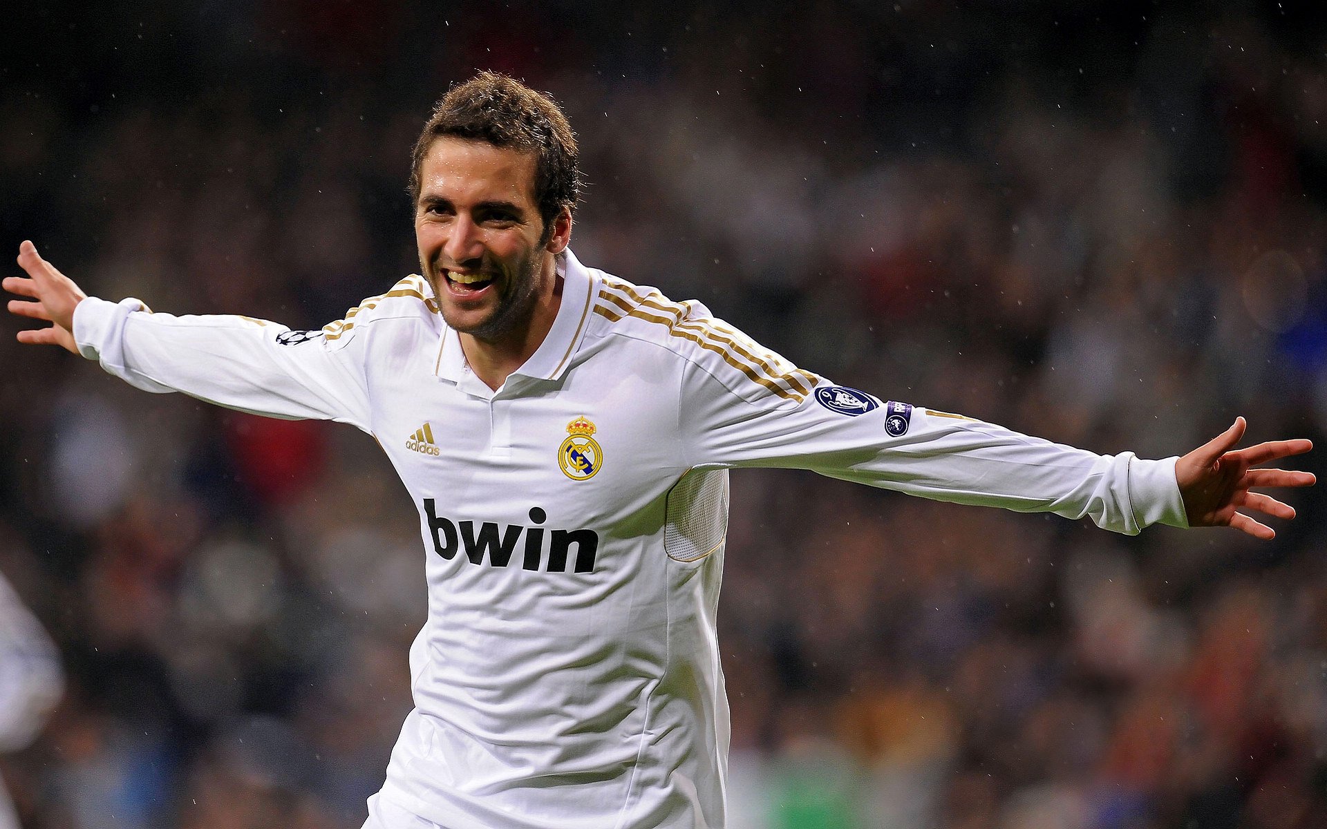 巴尔韦德状态火热引领乌拉圭，加纳击败委内瑞拉折射非洲足球崛起